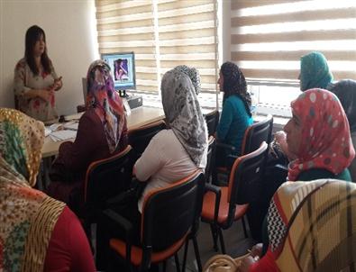 Kovancılar’da Kadınlara Kanser Taraması ve Eğitimi Verildi