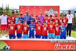 KIZ ÇOCUKLAR - Tff-ülker Futbol Köyleri'nde 2014 Yılı Eğitim Dönemi Sona Erdi