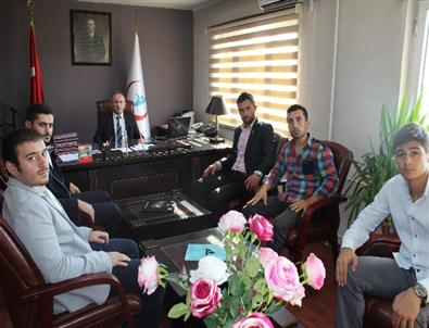 Ak Gençlerden İl Sağlık Müdürü’ne Ziyaret