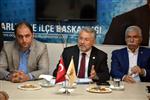 Ak Parti İzmir'de Revizyon Turları Sürüyor
