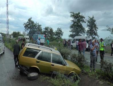 Artvin’de Zincirleme Trafik Kazası Açıklaması