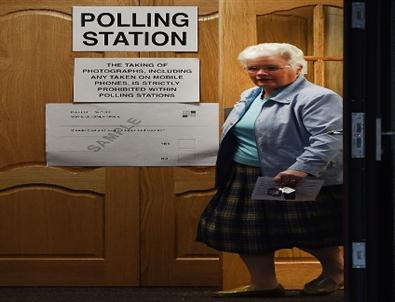 İskoçya'daki Bağımsızlık Referandumunda Oy Kullanma İşlemi Başladı