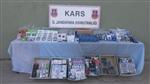 KAÇAK CEP TELEFONU - Kars’ta 50 Bin Lira Değerinde Kaçak Cep Telefonu Aksesuarı Ele Geçirildi