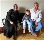 KÖY ÖĞRETMENI - (özel Haber) Paylaşılamayan Yayla Davasında Üç Aylık Bebek Mahkemelik Oldu