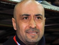 ŞÜKRÜ SARAÇOĞLU STADI - Bana şerefsiz diyene elimi uzatmam