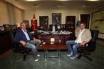 RIZA AKIN - Sinemanın Adanalıları Başkan Karalar'ı Ziyaret Etti