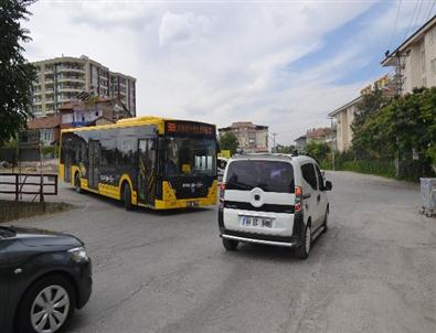 Günlük Kazalar, Mahalle Sakinlerini Tedirgin Ediyor