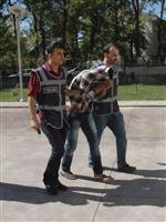 ULU CAMİİ - İş Yeri Hırsızlarına Polisten Darbe