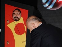 AHMET ÇAKAR - Ahmet Çakar Rasim Ozan Kütahyalı'yı ikiye böldü