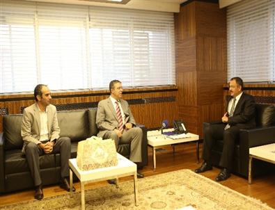 Başkan Özhaseki Oda ve Derneklerle Görüştü