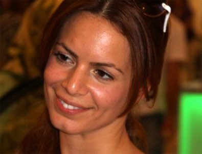 Eliz Çağatay Ulusoy'un peşinde