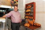 EKMEK FIRINI - (özel Haber) Hayvan Figürlü Ekmekler İlgi Çekiyor