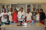 MOGAN GÖLÜ - Su Jeti Sporcuları Başarılarını Başkan Kocadon İle Paylaştı