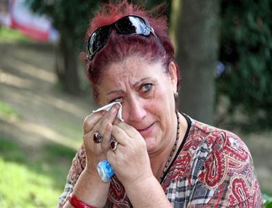 (özel Haber) Çantası Çalınan Gürcü Kadın Göz Yaşlarına Boğuldu