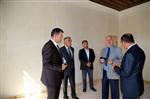 OKUL İNŞAATI - Vali Barut,yapımı Devam Eden Okullarda İncelemelerde Bulundu