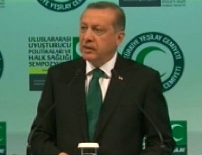 Cumhurbaşkanı Erdoğan: İslam asla teröre yol vermez