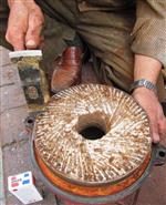 ULUCAK - Ekmeğini Taştan Kazanıyor