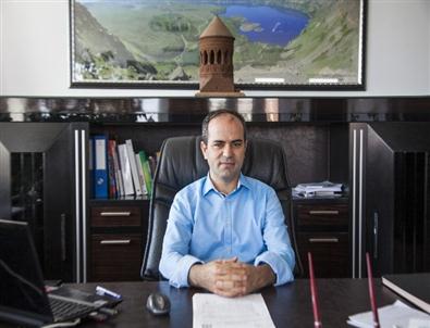 Ahlat Kaymakamı Osman Dölek, Keçiborlu Kaymakamlığı’na Atandı