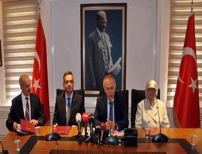 Hayırsever İş Adamı Gaziantep’e 3 Bin Kişilik Cami Yaptıracak