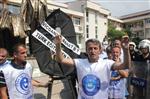 BASIN KURULUŞU - Türk Eğitim-sen Müdürlük Önüne Siyah Çelenk Bıraktı