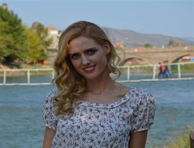 Wılma Elles, Koyunbaba Köprüsü’ne Hayran Kaldı