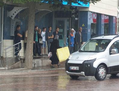 Beyşehir’de Sağanak Yağış