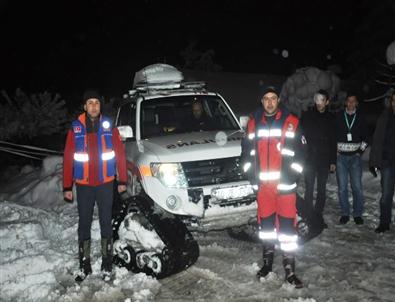 Dursunbey'de Paletli Ambulans Hastaların Yardımına Koşuyor