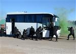 ÖZEL TİM - Nevşehir Polisinden Rehine Kurtarma Tatbikatı