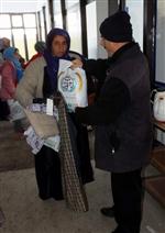 İHH - İhh’dan Mültecilere Giyecek Yardımı