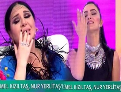 TV8 - Bu Tarz Benim Yeni Sezon Yarışmacılarından Emel Özkızıltaş'tan Nur Yerlitaş Taklidi! / İzle