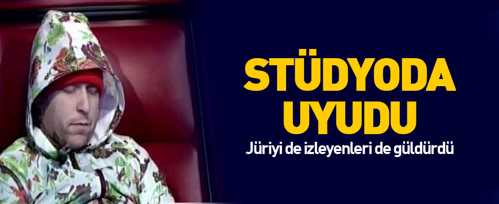 Gökhan Özoğuz stüdyoda uyudu...