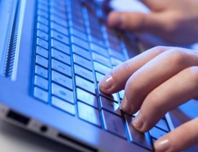 Mahkemeden Charlie Hebdo yasağı