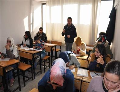 275 Öğrenciye Eğitim Desteği Verildi