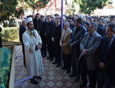 Tekne Faciasında Ölen Ortaokul Öğrencisi Toprağa Verildi