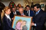 İçişleri Bakanı Efkan Ala, 'İçimdeki Çocuk” Resim Sergisini Gezdi