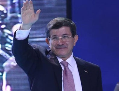 Başbakan Davutoğlu il kongresinde konuştu