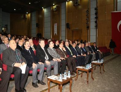 Büyükşehir Belediye Başkanı Özhaseki'den 'kadim Kent Kayseri'Konulu Konferans