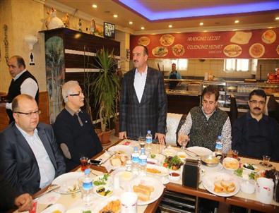 Başkan Duruay Hemşehri Dernekleri İle Bir Araya Geldi