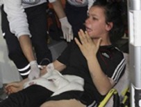 BIÇAKLI KAVGA - Adana'da kızların 'kaşar' kavgası kanlı bitti