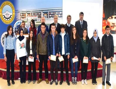 Osb Yönetimi Başarılı Öğrencileri Ödüllendirdi