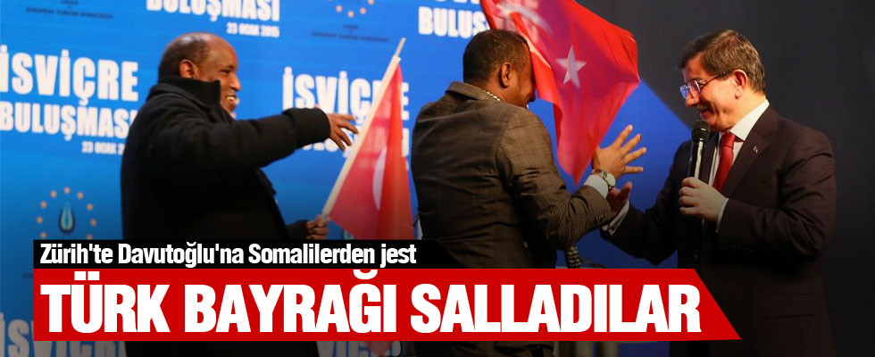 Davutoğlu’na Somalilerden jest