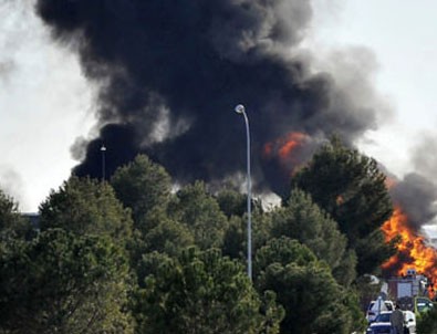 Yunan F-16 Uçağı İspanya'da Düştü
