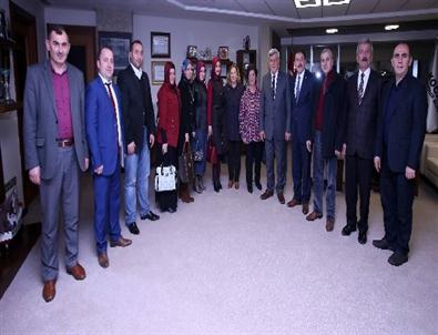 Başkan, 'Derneklerin Temel Amacı Eğitim Olmalı”