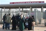 CİLVEGÖZÜ SINIR KAPISI - Cilvegözü Sınır Kapısı Ülkesine Dönmek İsteyenlere Açıldı