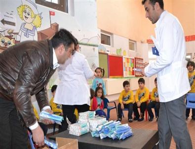 Siirt’te Bin 200 Çocuk Diş Taramasından Geçirildi