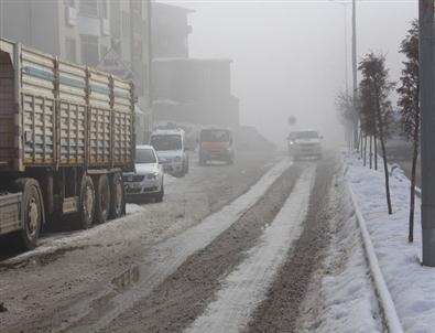 Hakkari’de Soğuk Hava ve Sis