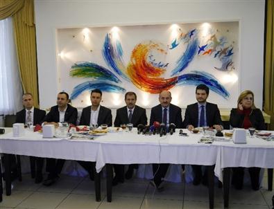 Bakan Müezzinoğlu’ndan Yazar Elif Şafak’a ‘kariyer’ Cevabı Açıklaması