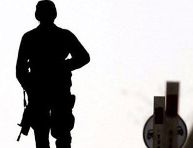 Suriye sınırında bir astsubay kaçırıldı