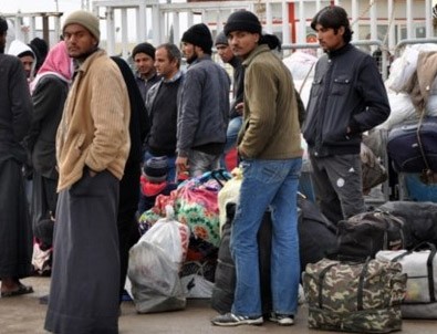 Suriyelilere vize uygulaması başlatılıyor
