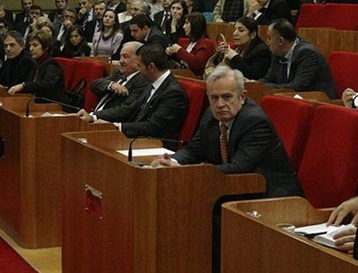 Şişli Belediye Meclisi'nde gerginlik